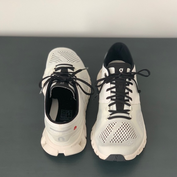 ⚡️Women’s Cloud X Training Shoe⚡️ - Picture 4 of 5